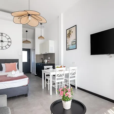 Bellamaya - Kapitanska 8 Apartman *