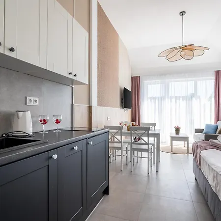 Bellamaya - Kapitanska 8