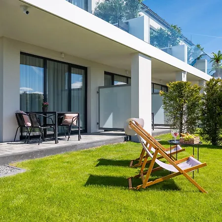 Bellamaya - Kapitanska 8 *